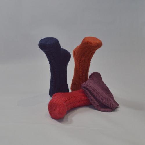 Anklet Double Knit Cable Front Socks